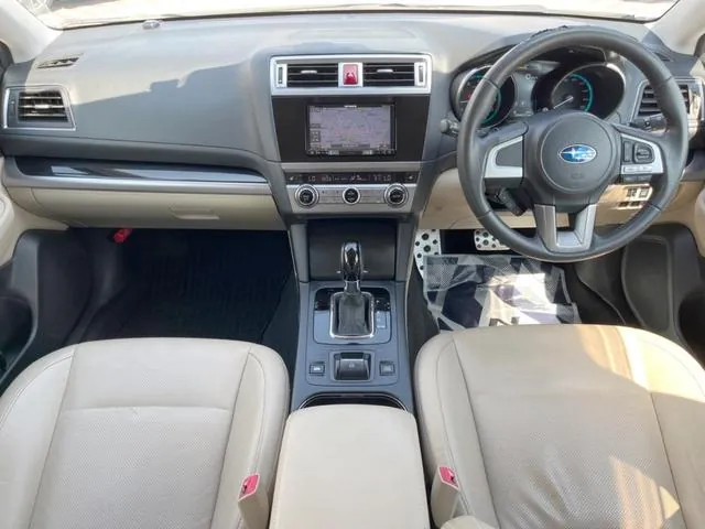 Subaru Legacy Outback 2016 photo 2