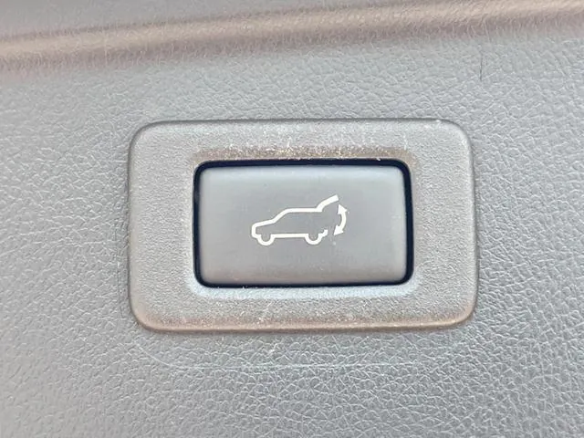 Subaru Legacy Outback 2016 photo 3