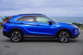 Mitsubishi Eclipse Cross 2023 photo 3