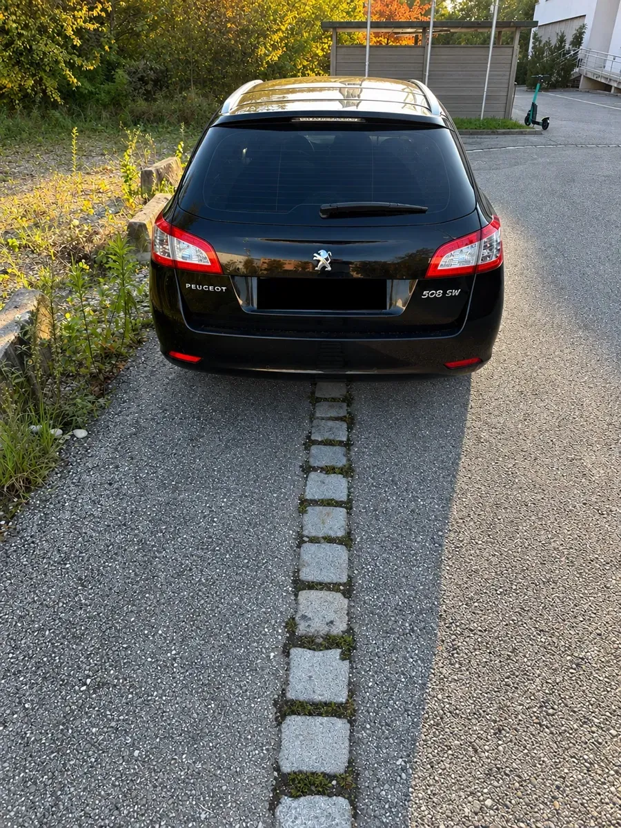 Peugeot 508 2011 photo 2