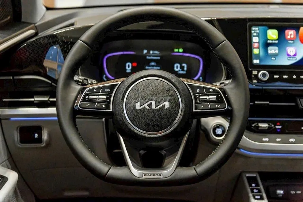 Kia Carens 2025 photo 4