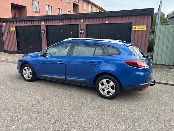 Renault Megane Iii 2010 photo 3