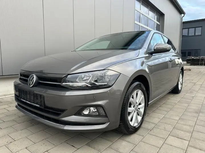 Volkswagen Polo Vi Highline