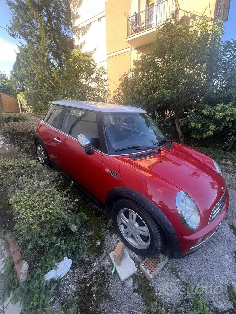 Mini One 2005 photo 2
