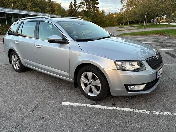 Skoda Octavia 2014 photo 3