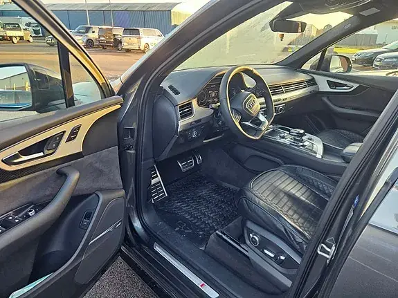 Audi Q7 2016 photo 3