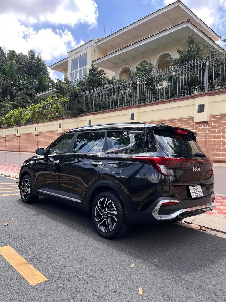 Kia Carens 2024 photo 5