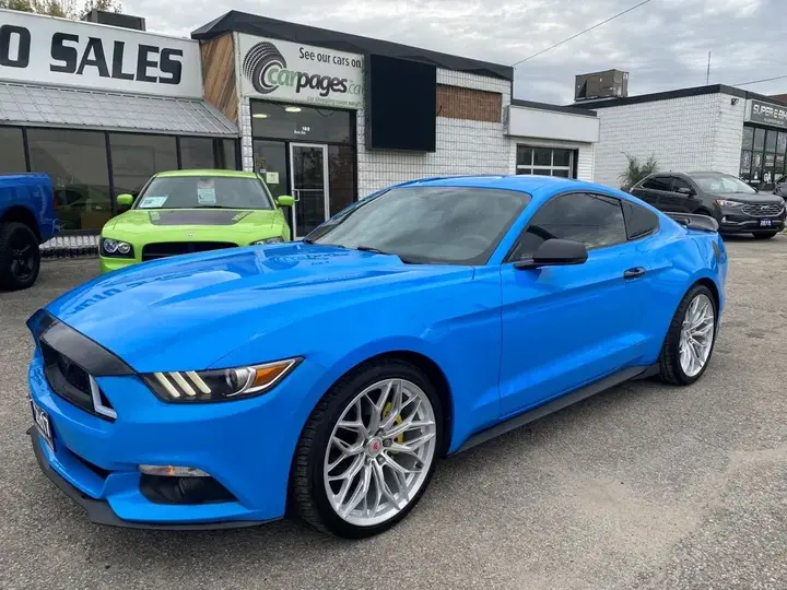 Ford Mustang 2017 photo 2