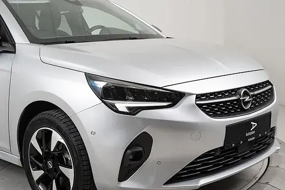 Opel Corsa E 2023 photo 3