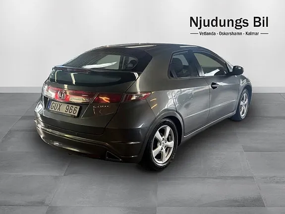 Honda Civic 2010 photo 3