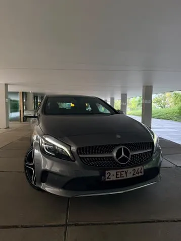 Mercedes-Benz A180