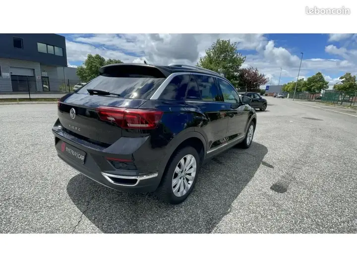 Volkswagen T-Roc 2018 photo 3