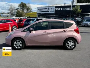 Nissan Note 2014 photo 4