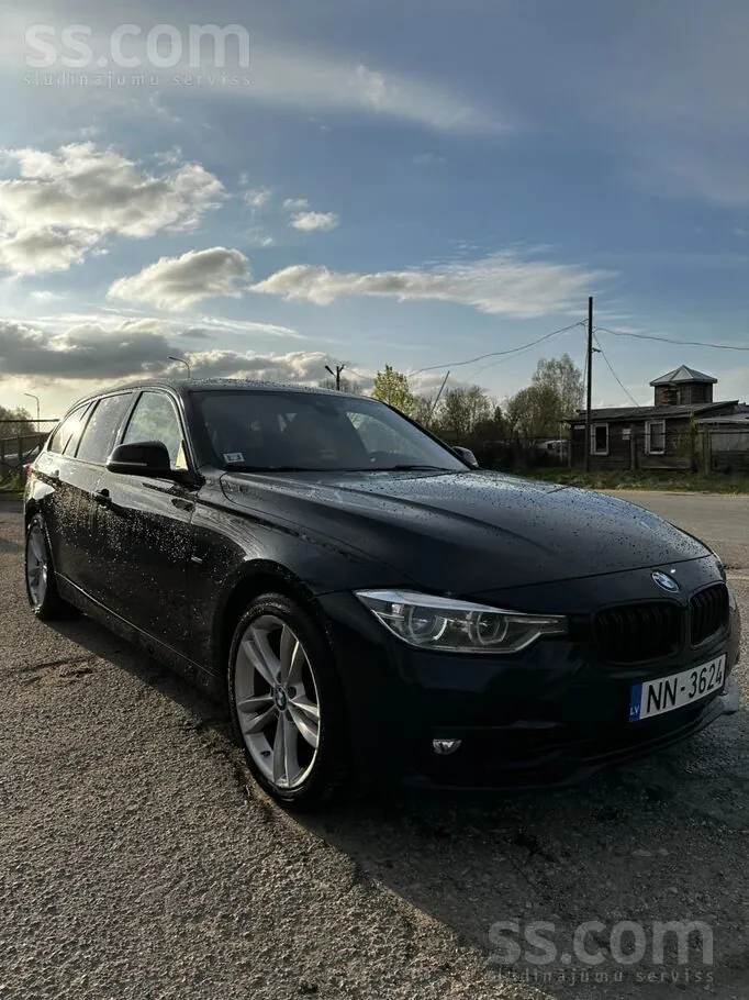 BMW 330