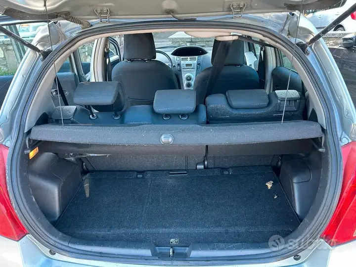 Toyota Yaris 2008 photo 4