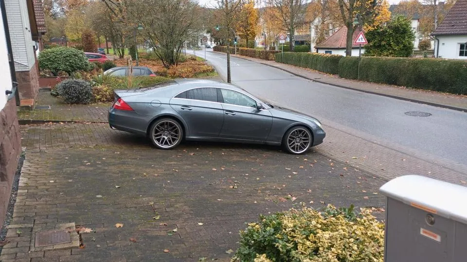 Mercedes-Benz Cls 500