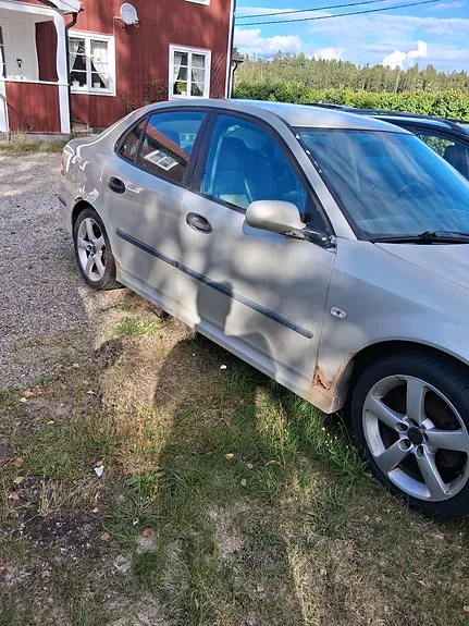 Saab 9-3 2005 photo 3