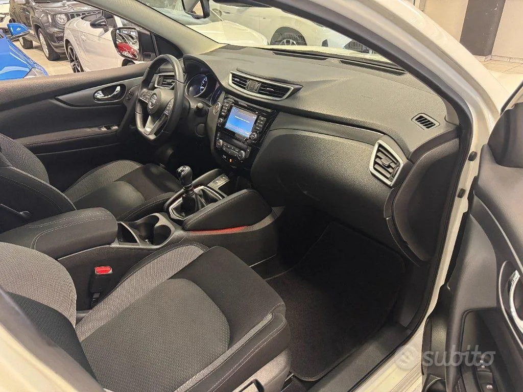 Nissan Qashqai 2018 photo 4