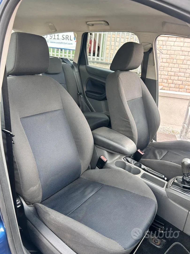 Ford Focus 2007 photo 4