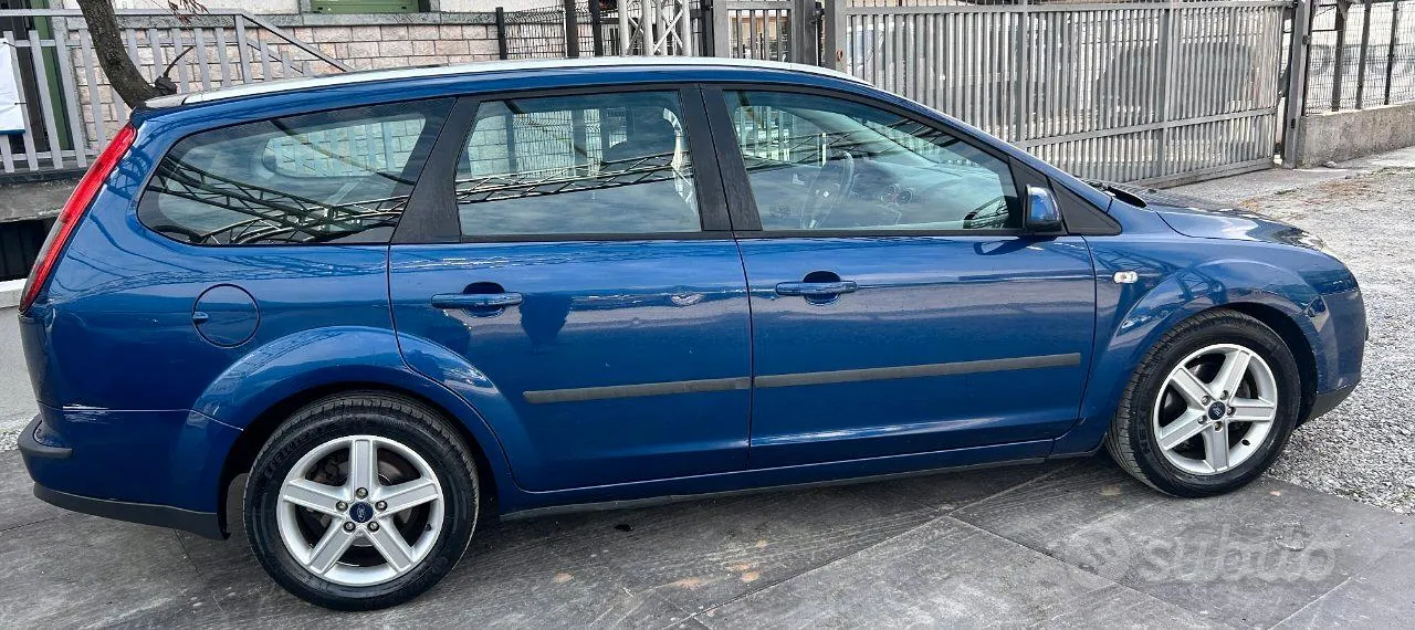 Ford Focus 2007 photo 3