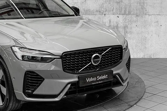 Volvo Xc60 2025 photo 2
