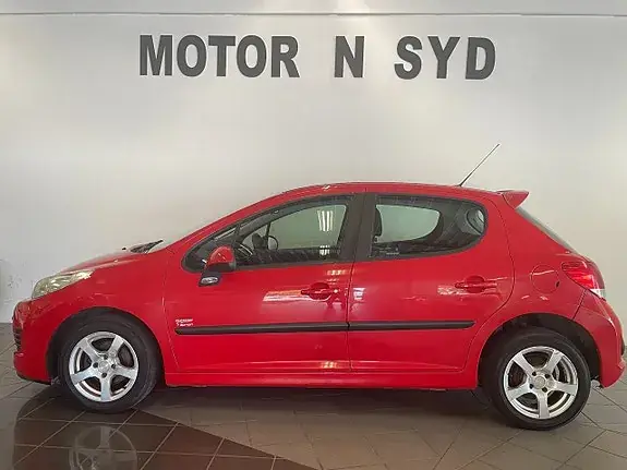 Peugeot 207 2009 photo 4