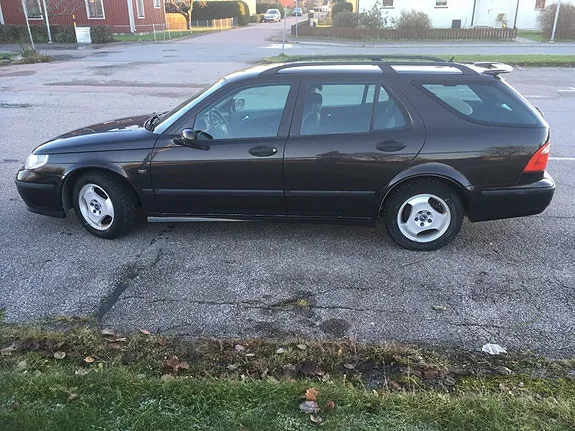 Saab 9-5 2004 photo 3