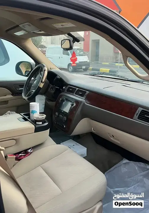 Chevrolet Tahoe 2012 photo 3