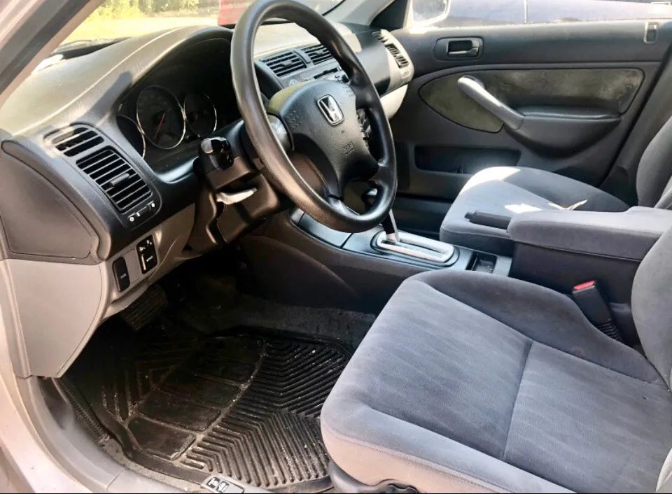 Honda Civic 2003 photo 5