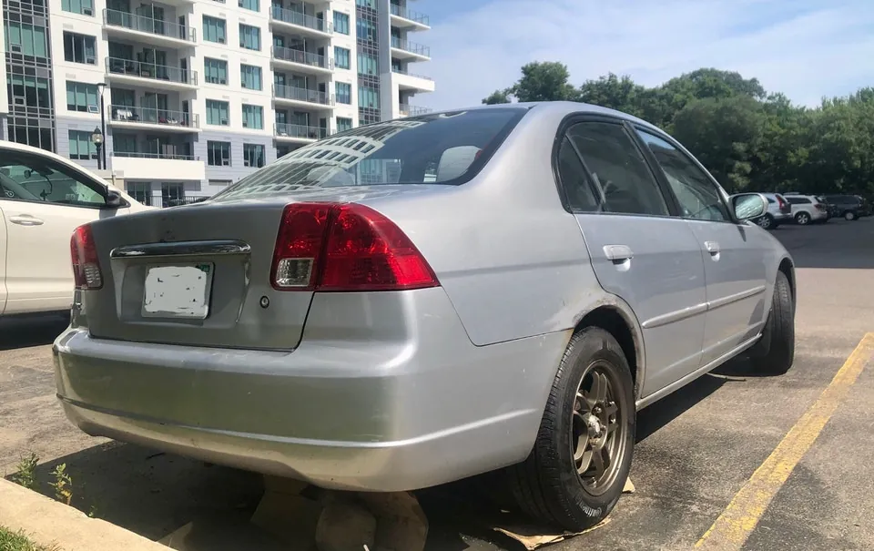 Honda Civic 2003 photo 4