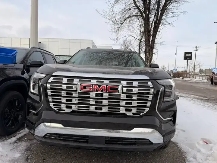 GMC Terrain 2026 photo 4