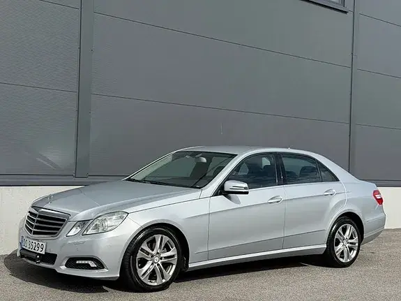 Mercedes-Benz E 220 2010 photo 4