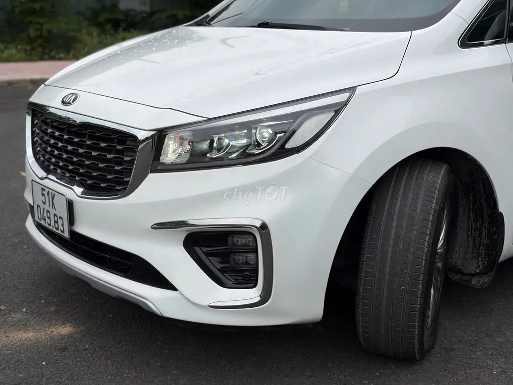 Kia Sedona 2021 photo 3