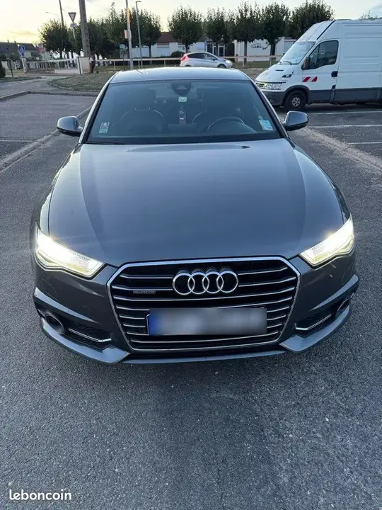 Audi A6 2015 photo 2