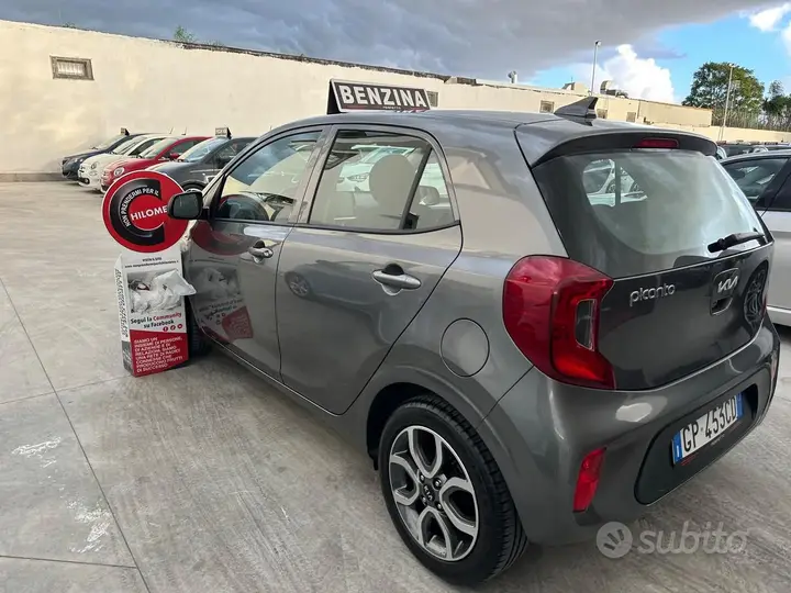 Kia Picanto 2023 photo 5