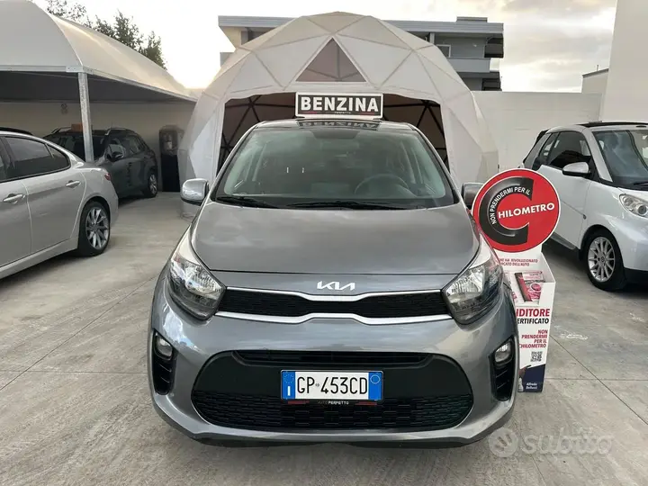 Kia Picanto 2023 photo 2
