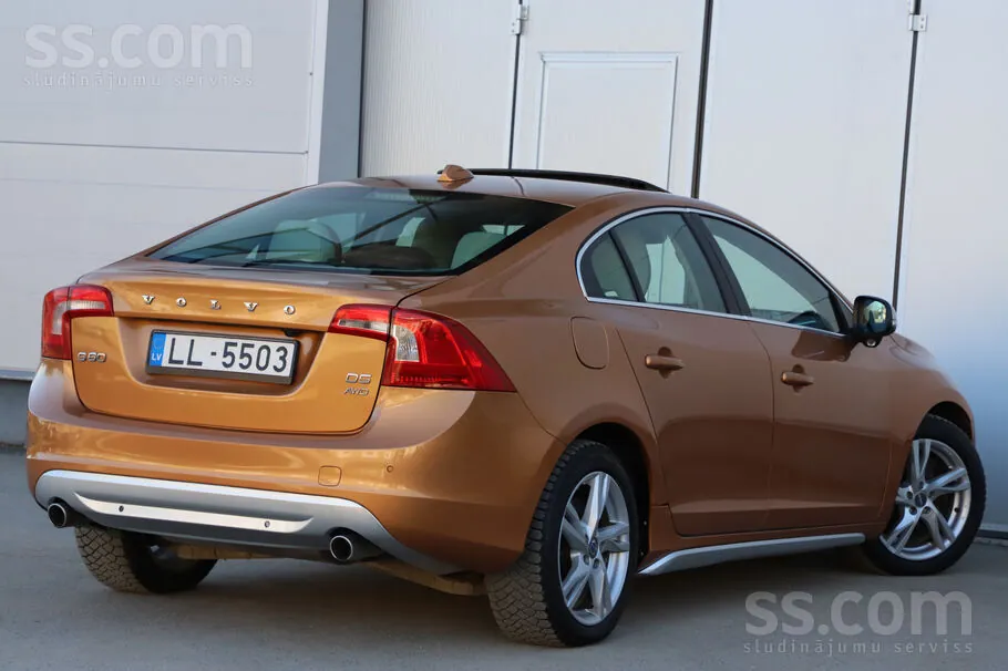 Volvo S60 2011 photo 3
