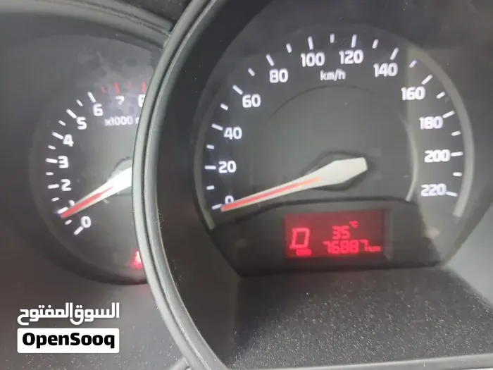 Kia Rio 2010 photo 3