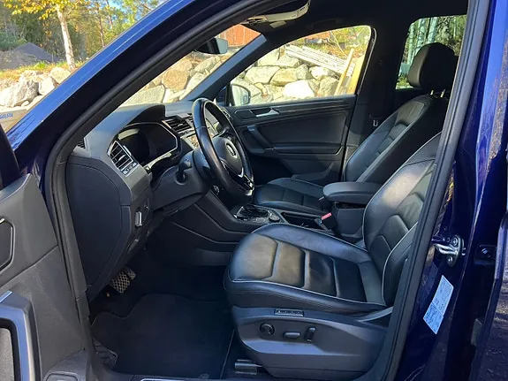 Volkswagen Tiguan 2018 photo 2