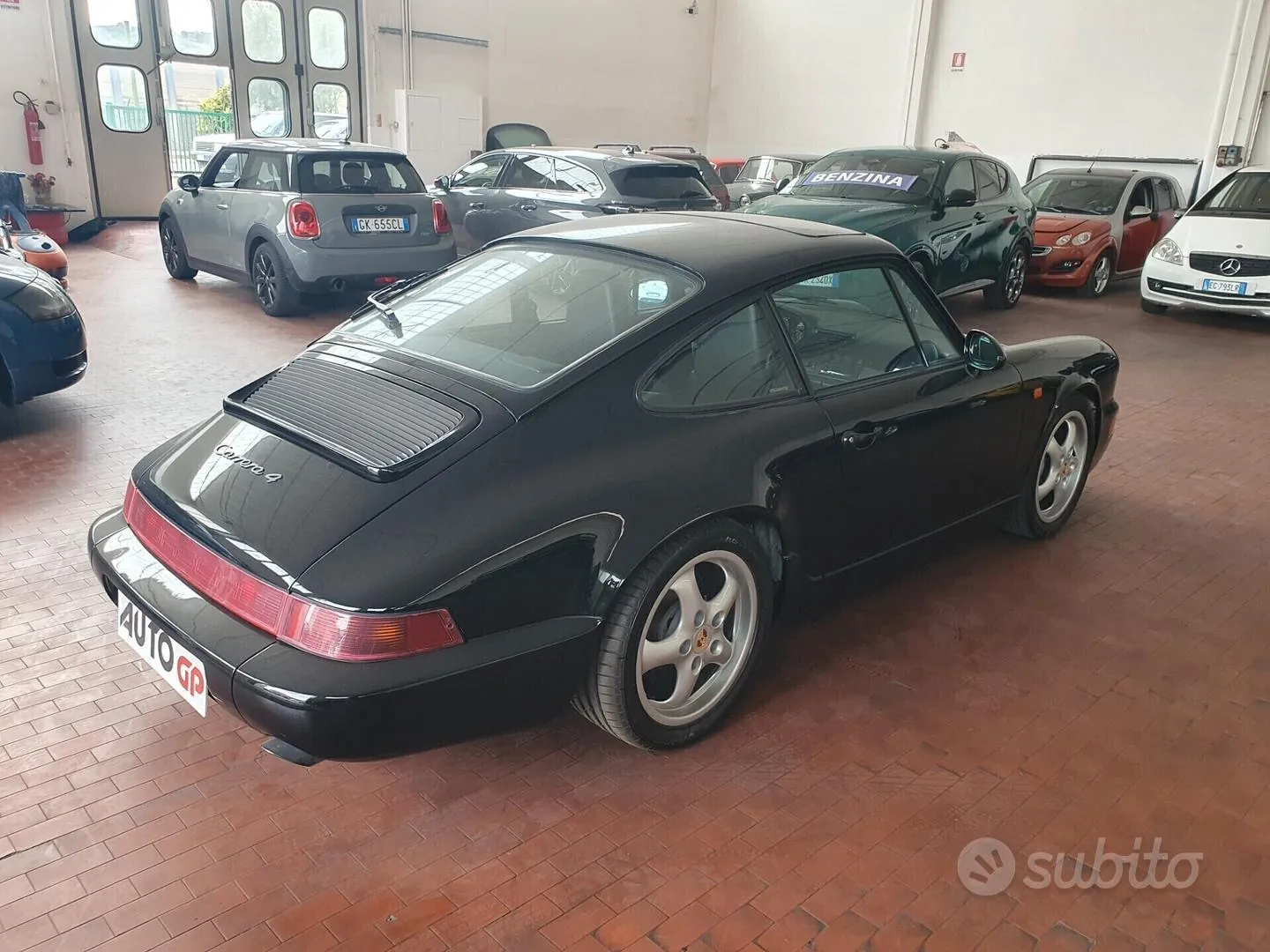 Porsche 911 1990 photo 5