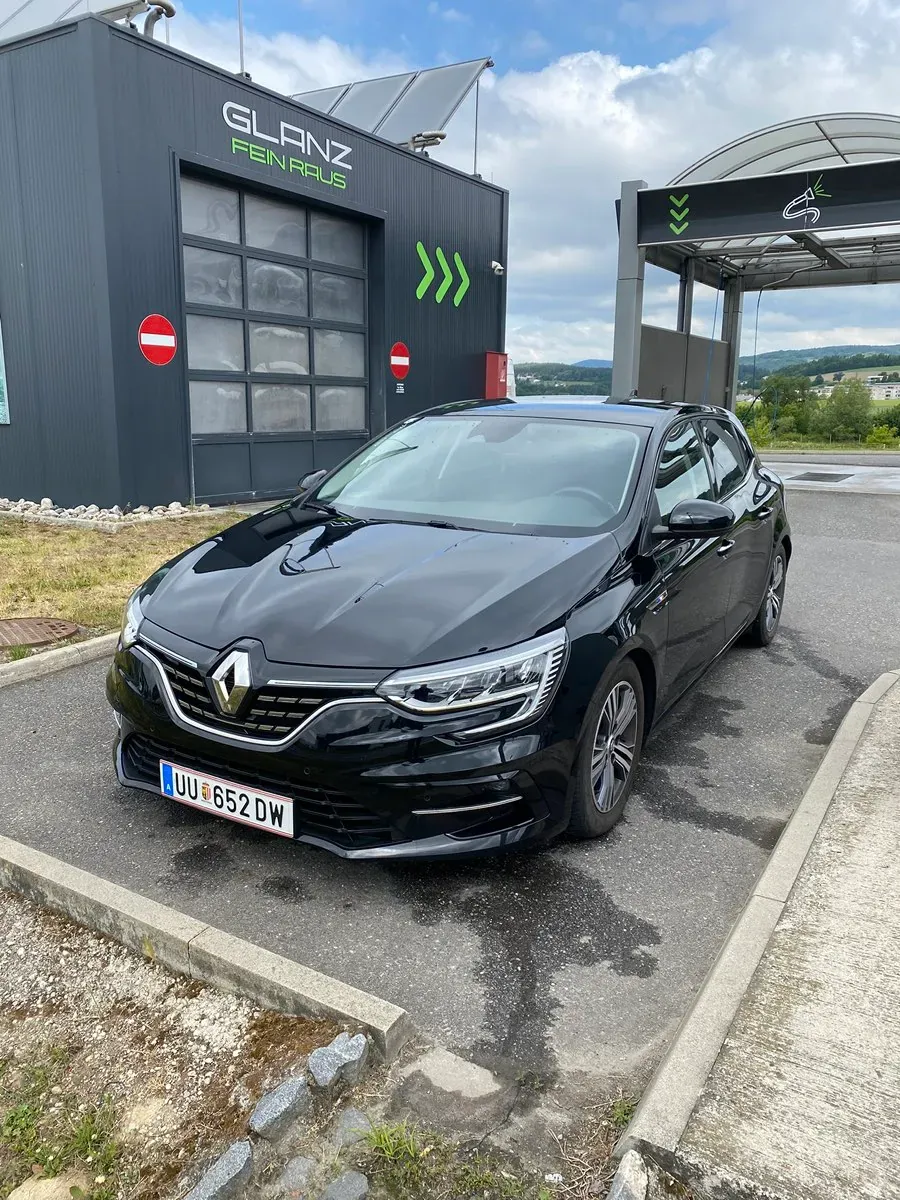 Renault Megane 2021 photo 2