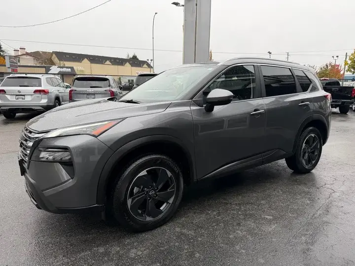 Nissan Rogue 2025 photo 3