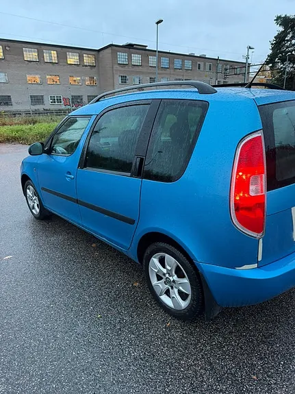 Skoda Roomster 2010 photo 5