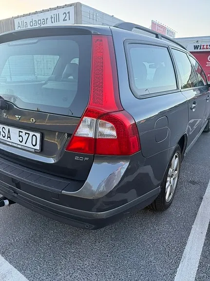 Volvo V70 2008 photo 4