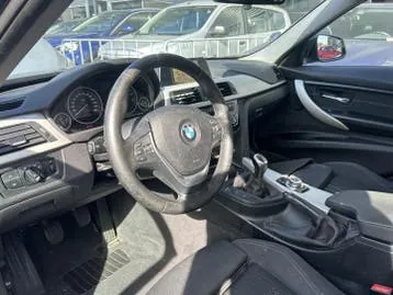 BMW Série 3 2016 photo 3