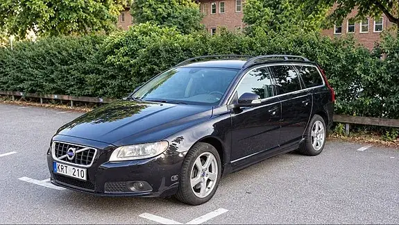 Volvo V70 2011 photo 2