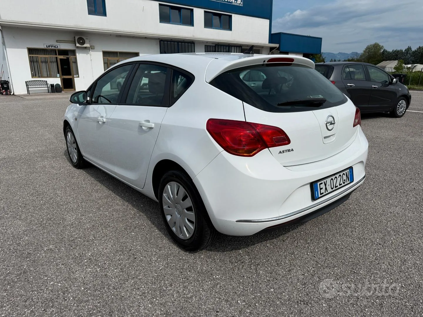 Opel Astra 2014 photo 5