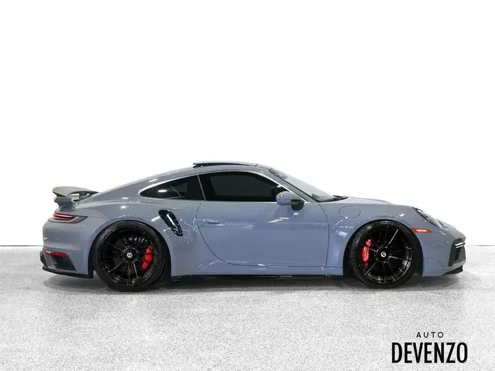 Porsche 911 Turbo 2024 photo 2