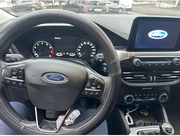 Ford Kuga 2020 photo 2