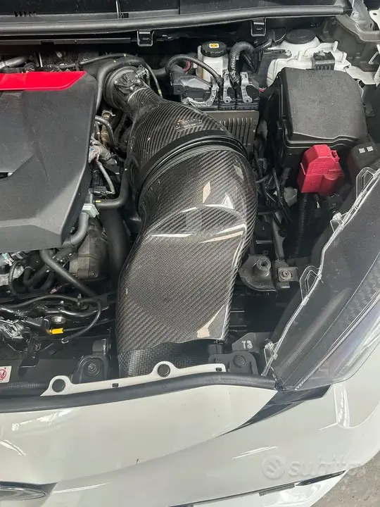 Toyota Yaris 2021 photo 2